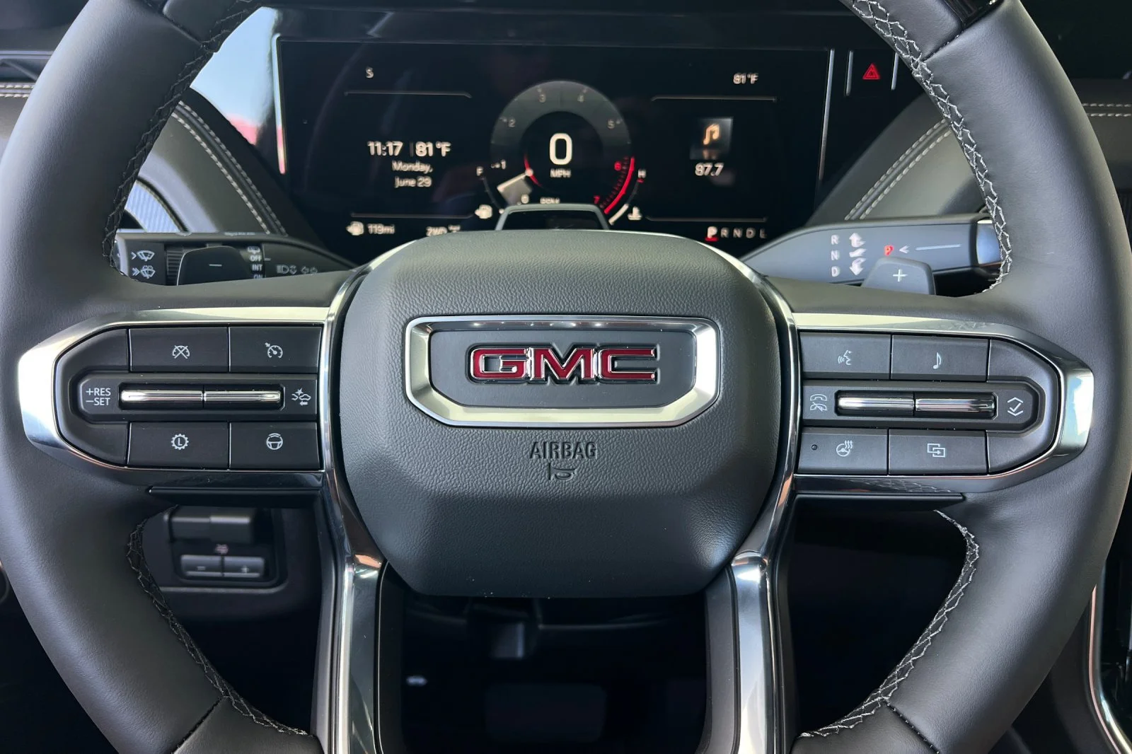 2026 GMC Yukon XL Elevation - Photo 27