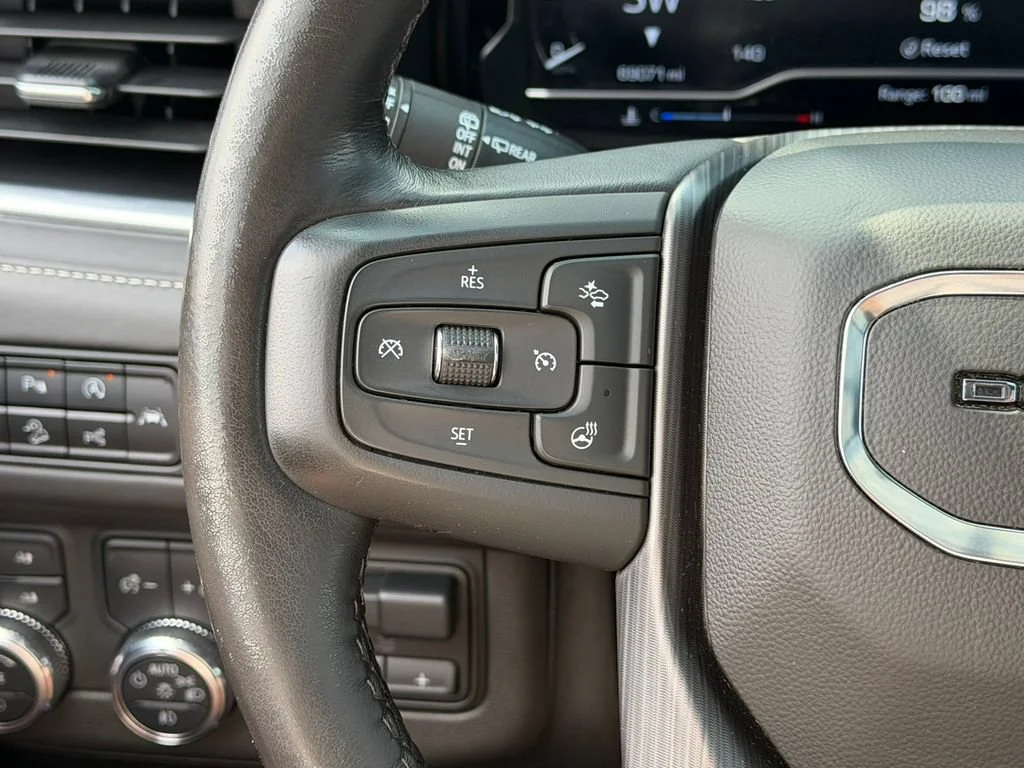 2023 GMC Yukon Denali Ultimate - Photo 45