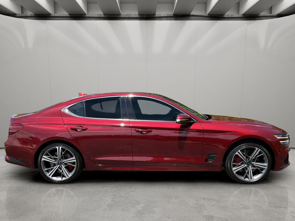 2025 GENESIS G70 Standard - Photo 6