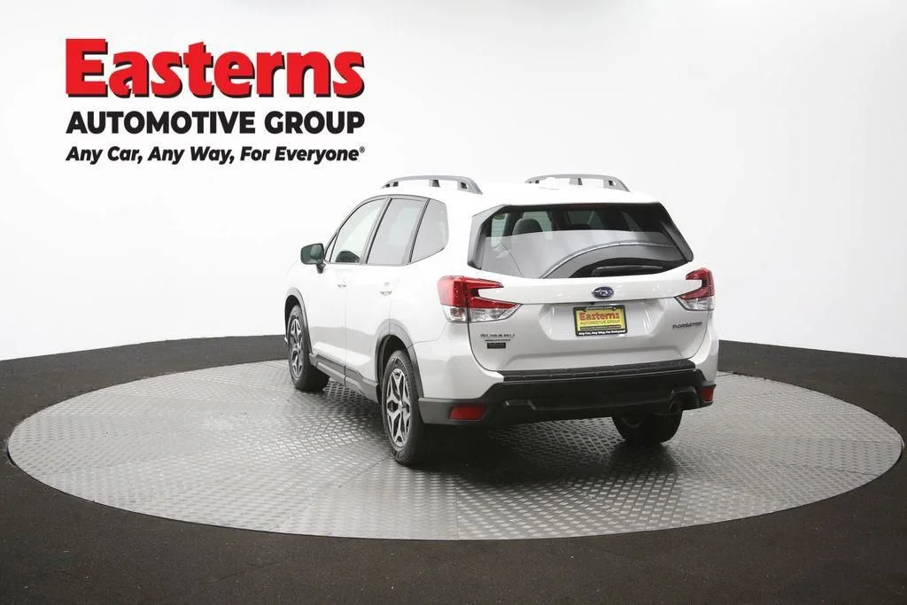 Used 2022 White Subaru Premium image 71