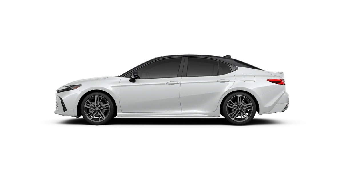 New 2027 Wind Chill Pearl with Midnight Black Metallic roof Toyota XSE image 4