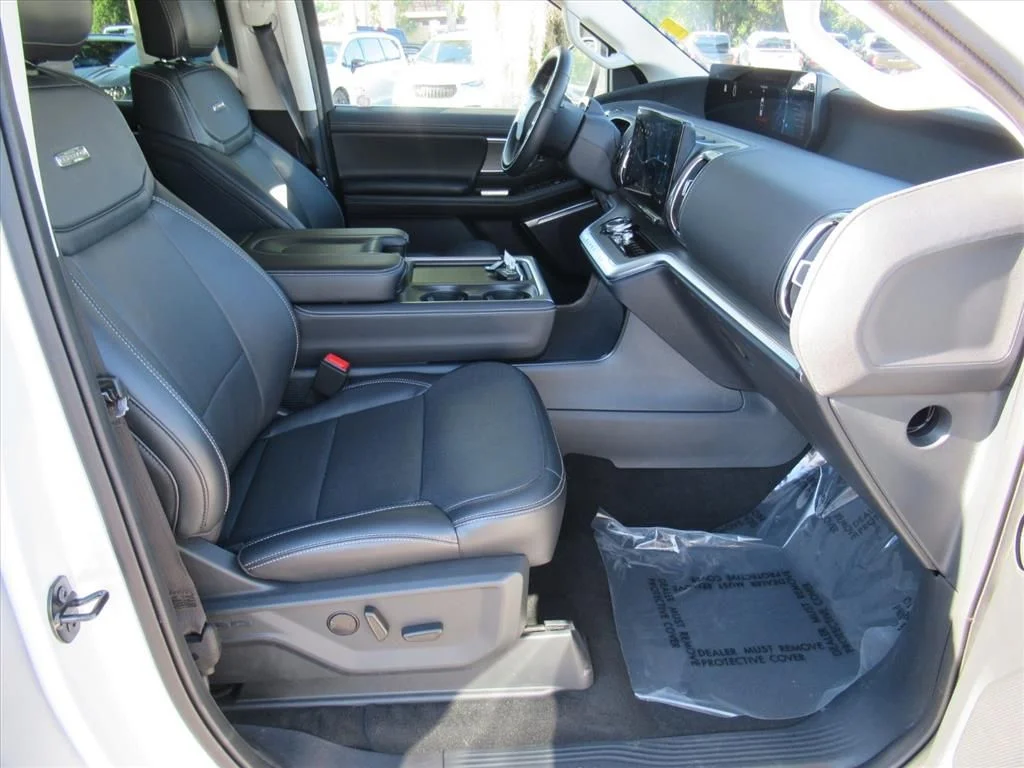 Used 2025 Silver Ford Platinum image 9