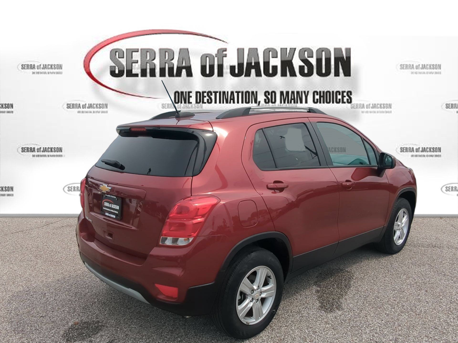 Used 2022 Crimson Metallic Chevrolet LT image 9