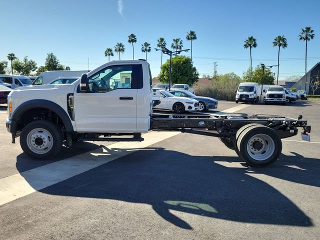 New 2026 Oxford White Ford F-550® XL image 23