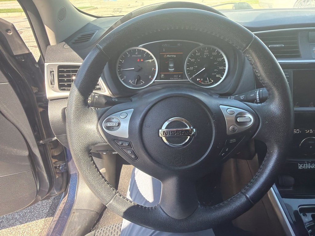 Used 2019 Blue Nissan SR image 7