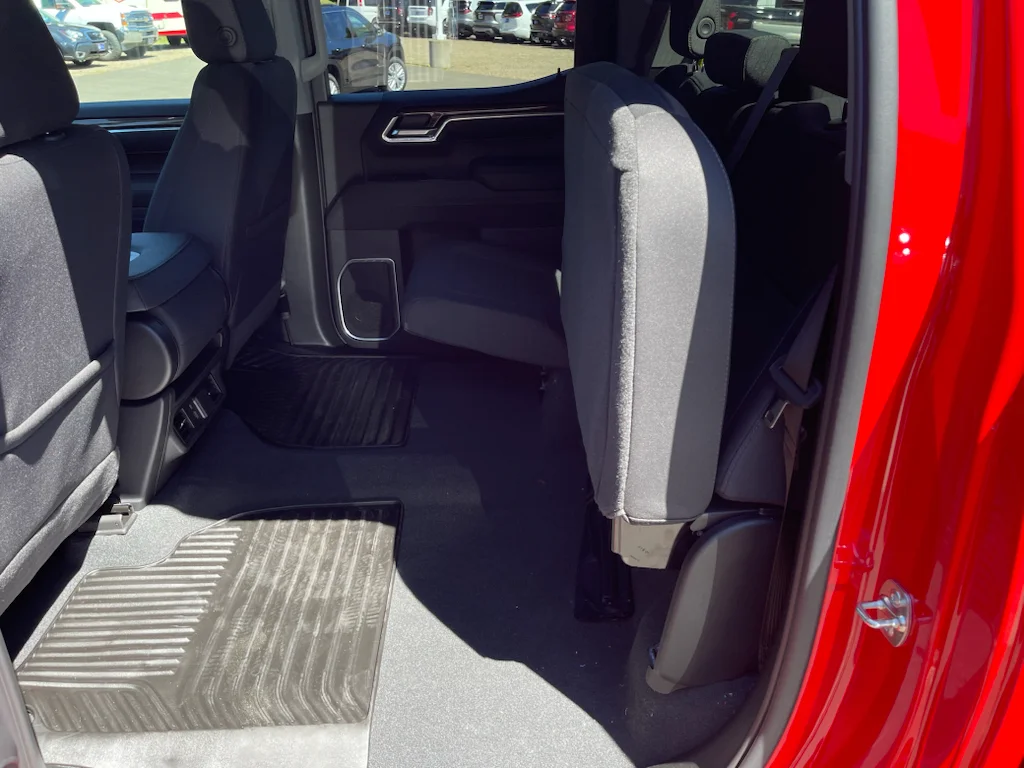 New 2026 Red Hot Chevrolet LT (2FL) image 30