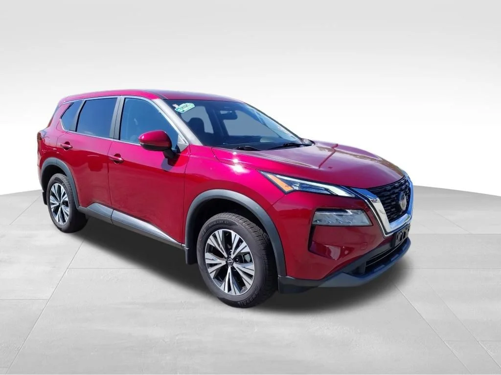 Used 2023 Red Nissan SV image 5