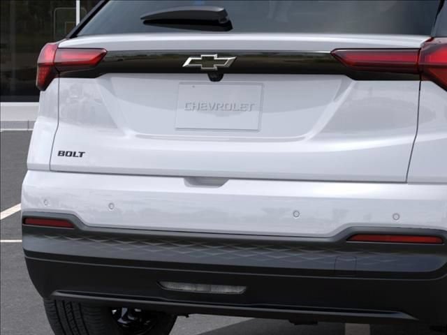 New 2027 Summit White Chevrolet LT image 14