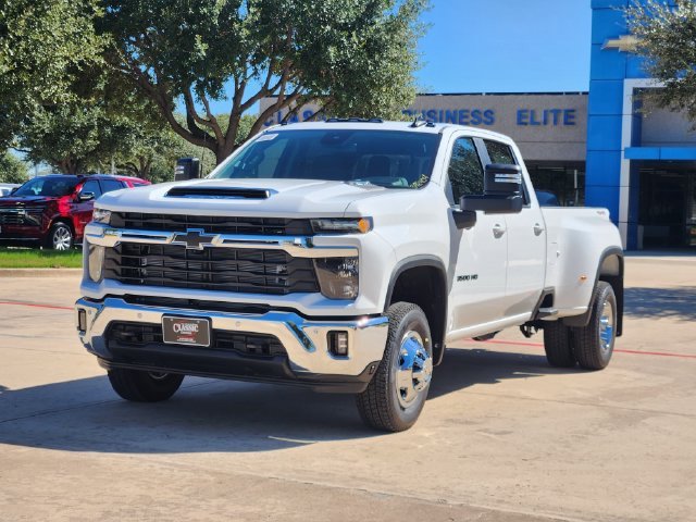 2026 Chevrolet Silverado 3500 HD LT - Photo 12