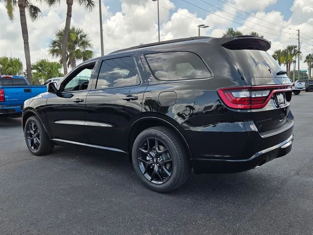 New 2026 Diamond Black Clear-Coat Exterior Paint Dodge GT Plus HEMI V8 image 6
