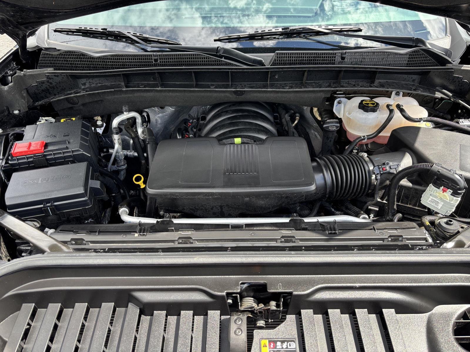 Used 2024 Onyx Black GMC Denali image 10