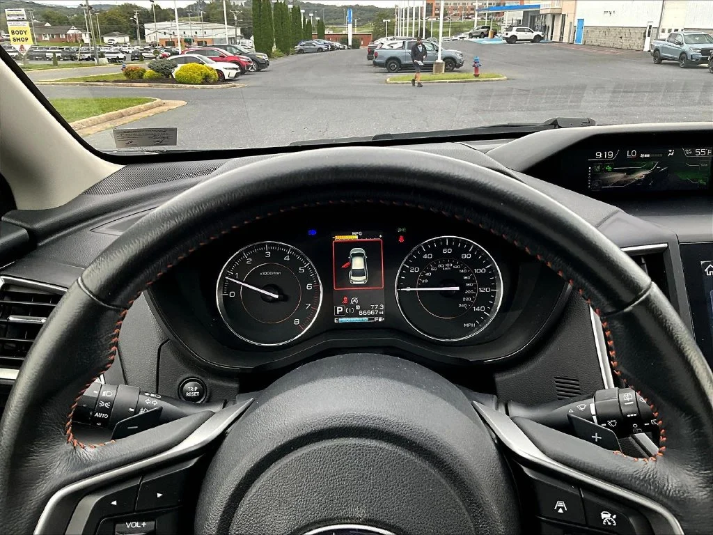 Used 2021 Gray Metallic Subaru Limited image 14