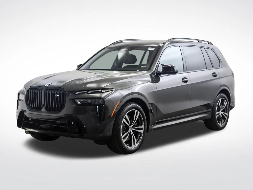 2027 BMW X7 M60i's photo