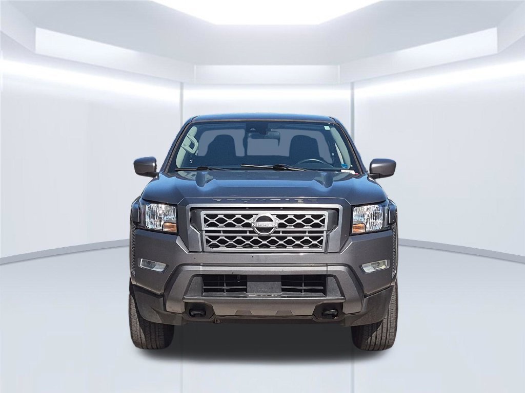 Used 2023 Gray Nissan SV image 10