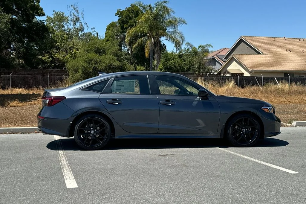 New 2026 Meteorite Gray Metallic Honda Sport image 3