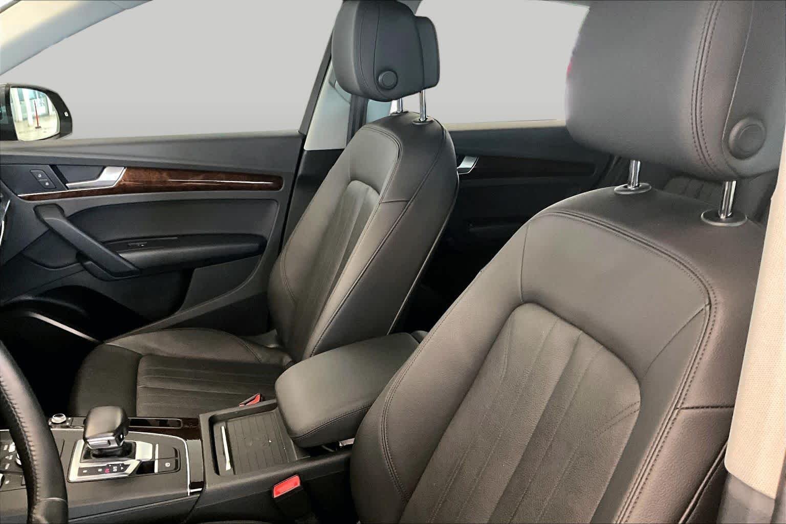 Used 2020 Monsoon Gray Metallic Audi Premium image 7