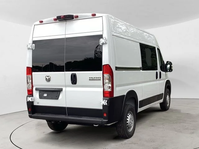 New 2026 Bright White Clearcoat Ram PROMASTER 1500 TRADESMAN CARGO VAN HIGH ROOF 136