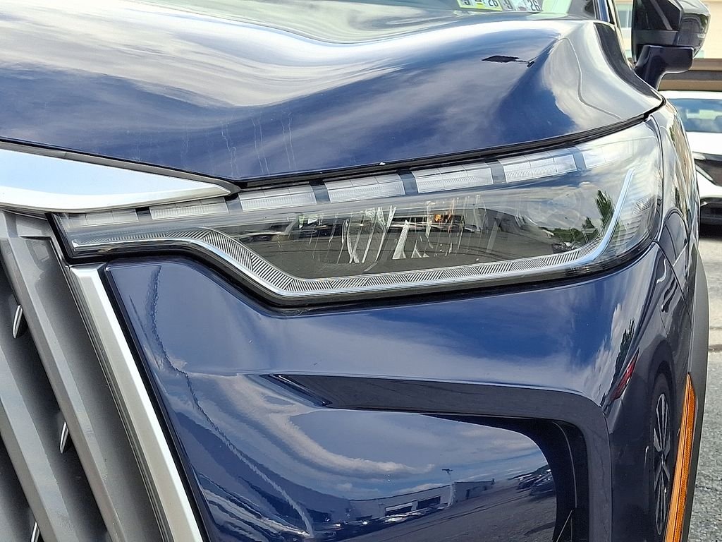 Used 2026 Blue INFINITI LUXE image 9