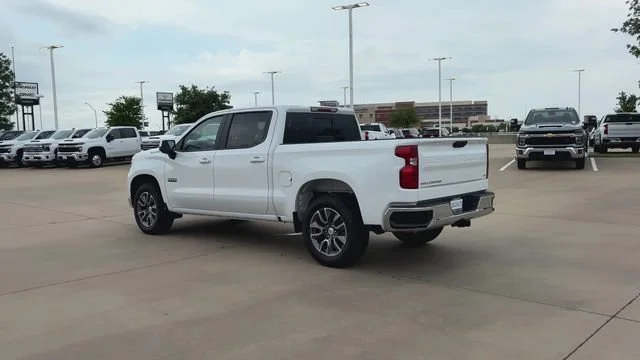 New 2026 Summit White Chevrolet LT image 6