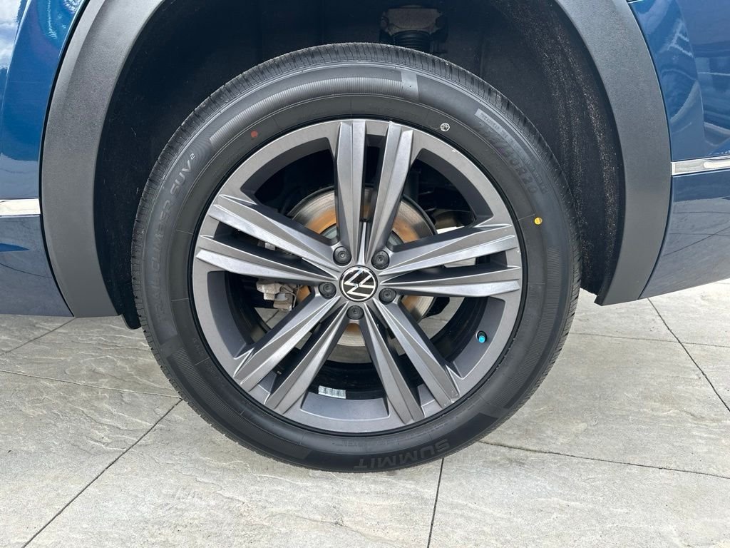 2021 Volkswagen Atlas SE w/Tech R-Line - Photo 8