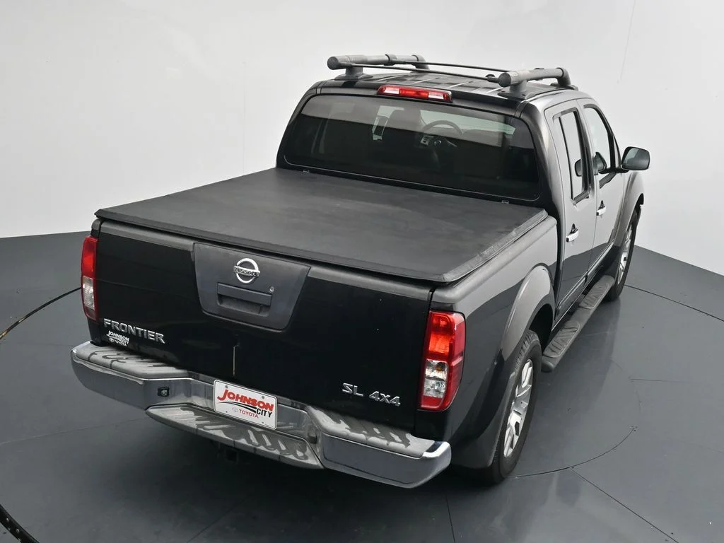 Used 2012 Black Nissan SL image 26