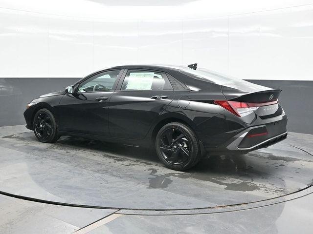 New 2026 Black Hyundai SEL Sport image 3