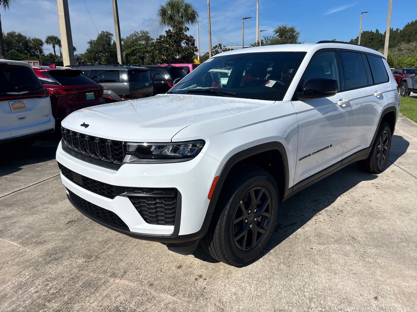 2027 Jeep Grand Cherokee L