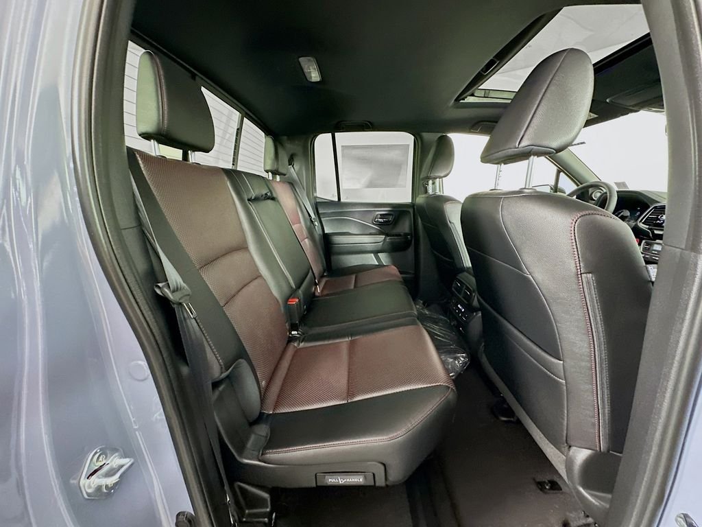 New 2026 Sonic Gray Pearl Honda Black Edition image 28