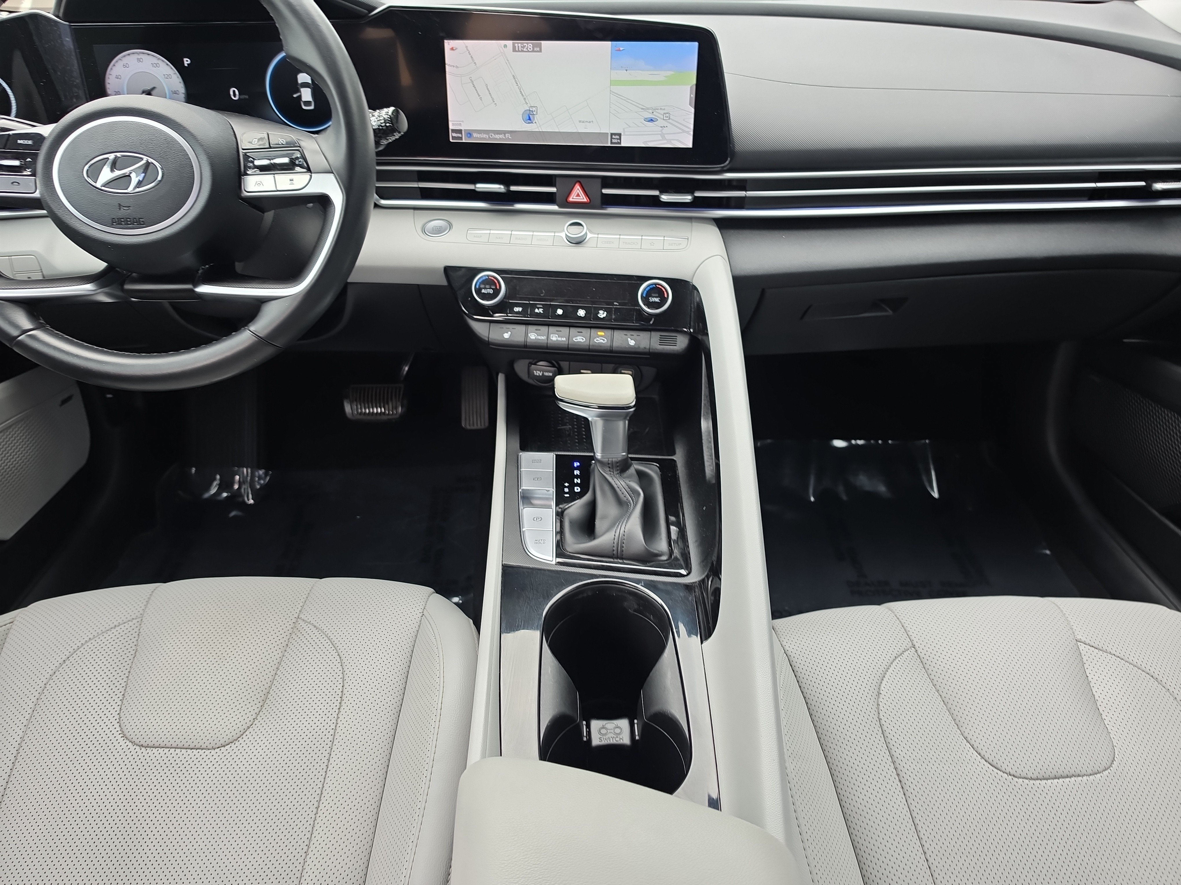 Used 2022 Portofino Gray Hyundai Limited image 14