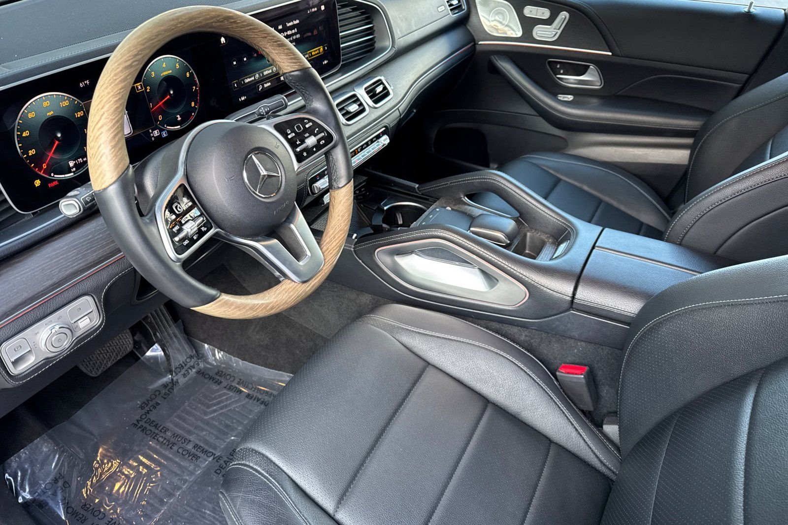 Used 2021 White Mercedes-Benz GLE 350 image 7