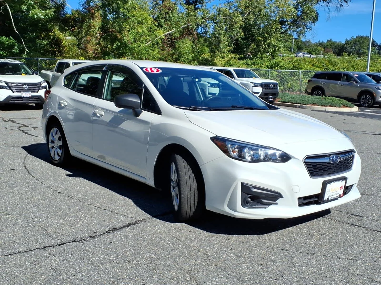 Used 2019 Crystal White Pearl Subaru  image 3