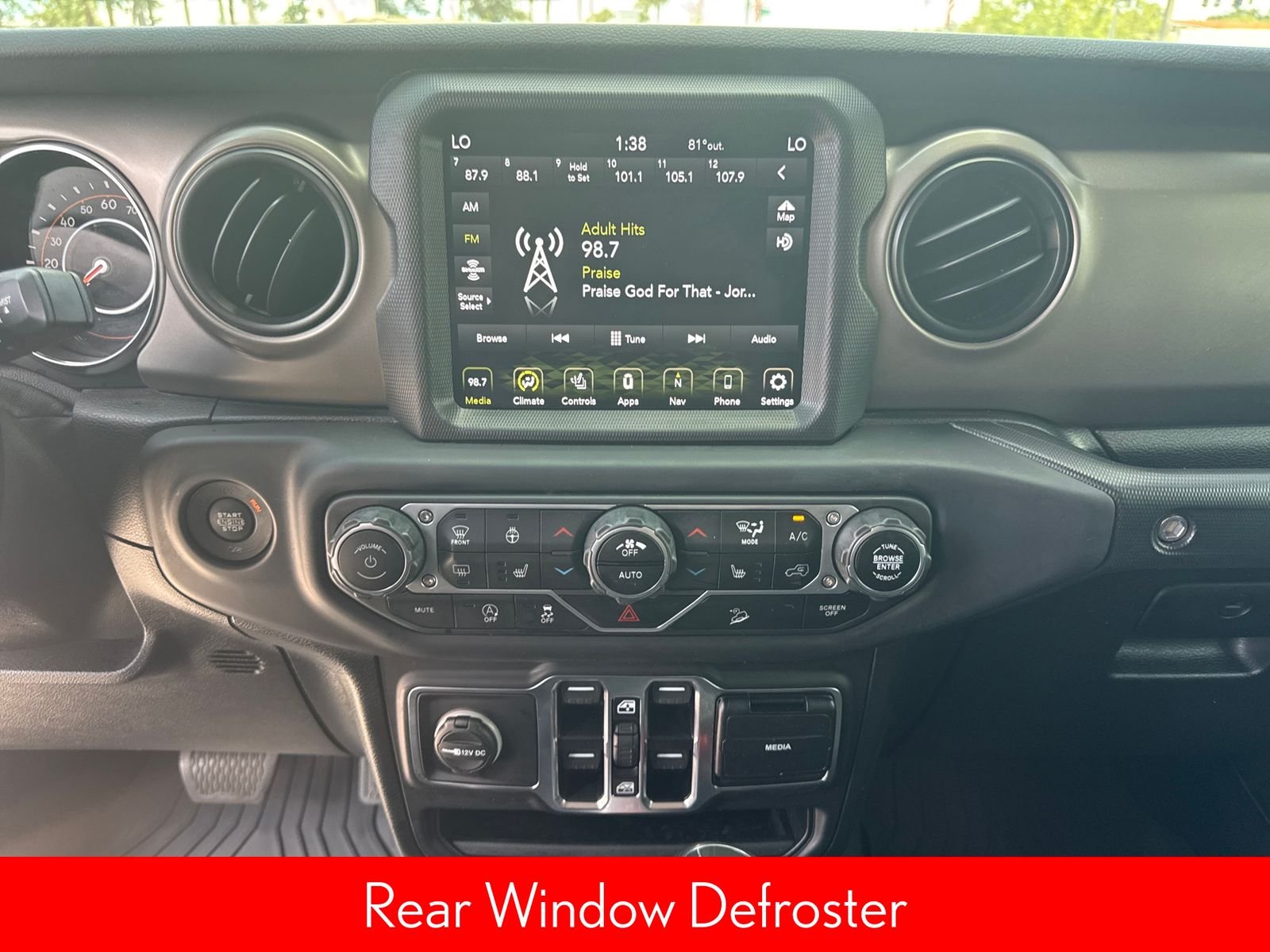Used 2020 Gray Jeep Unlimited Sport image 20