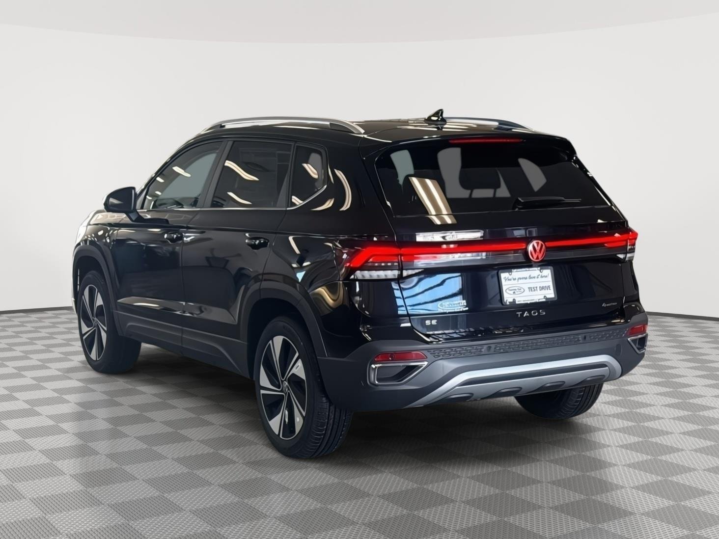 2026 Volkswagen Taos SE - Photo 8