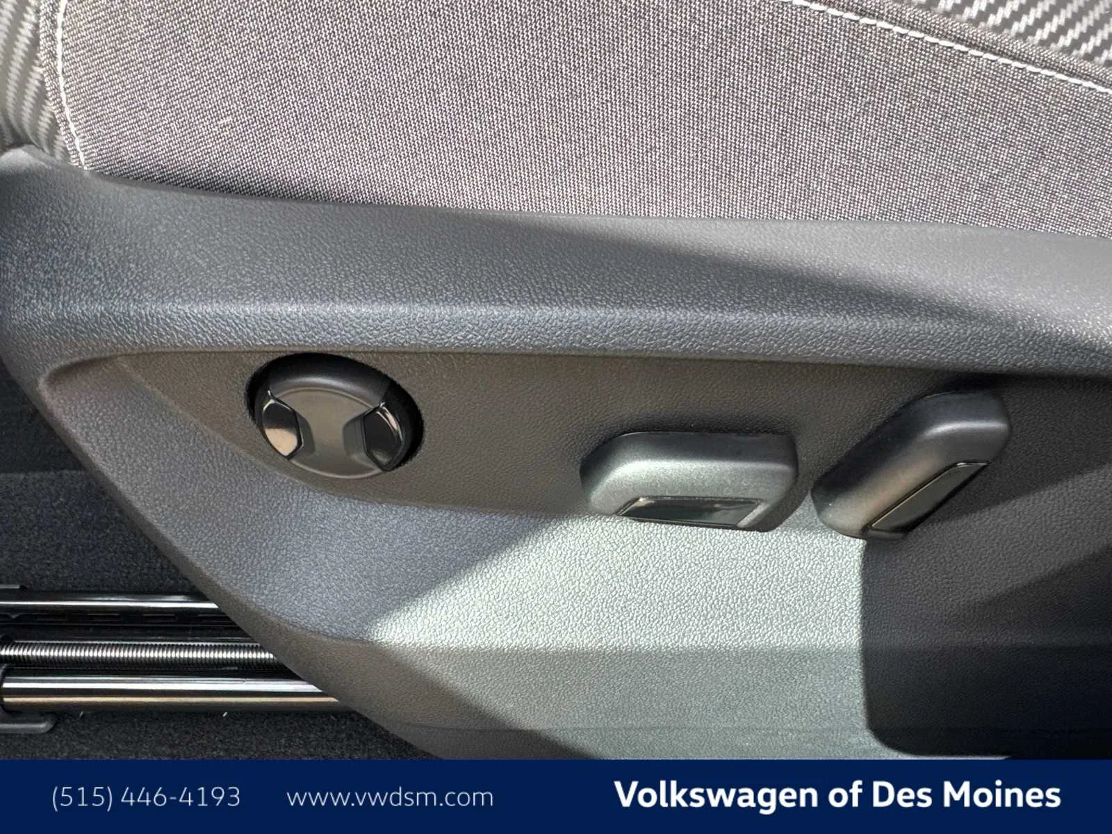 New 2026 Opal White Pearl Volkswagen 2.0T SE image 24
