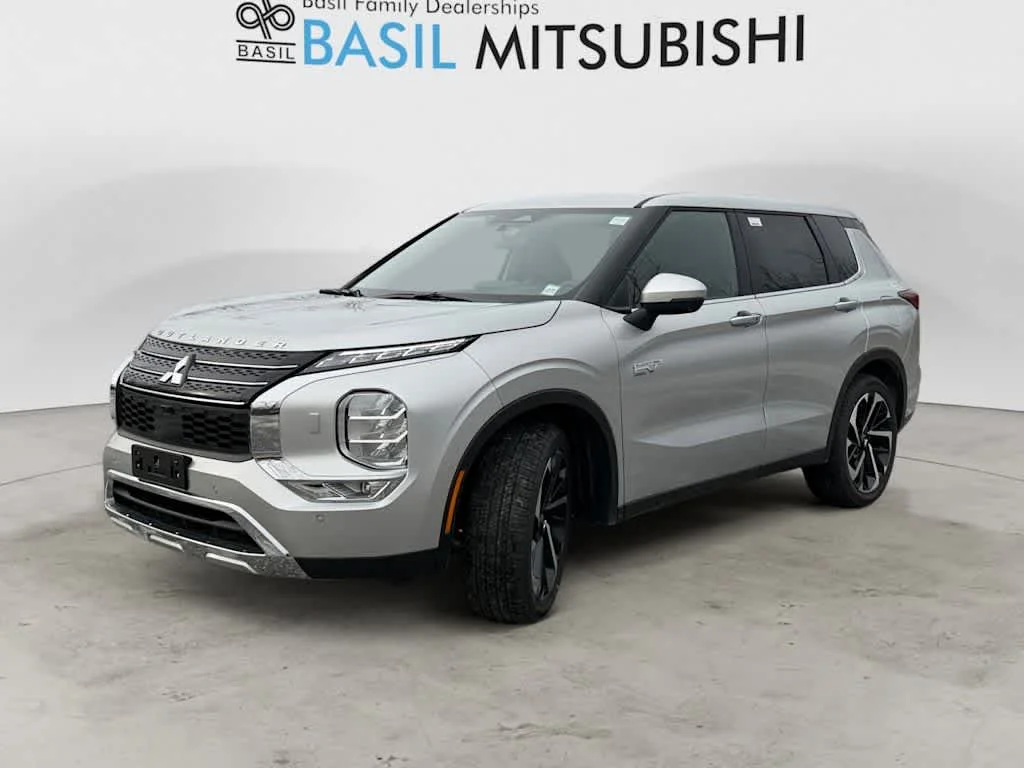 New 2025 Alloy Silver Metallic Mitsubishi SE image 8