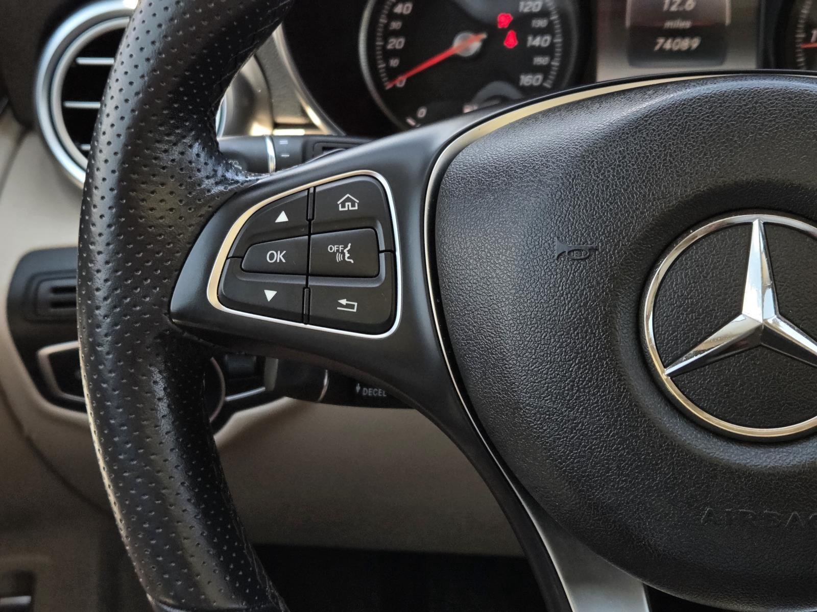 Used 2019 Polar White Mercedes-Benz GLC 300 image 18