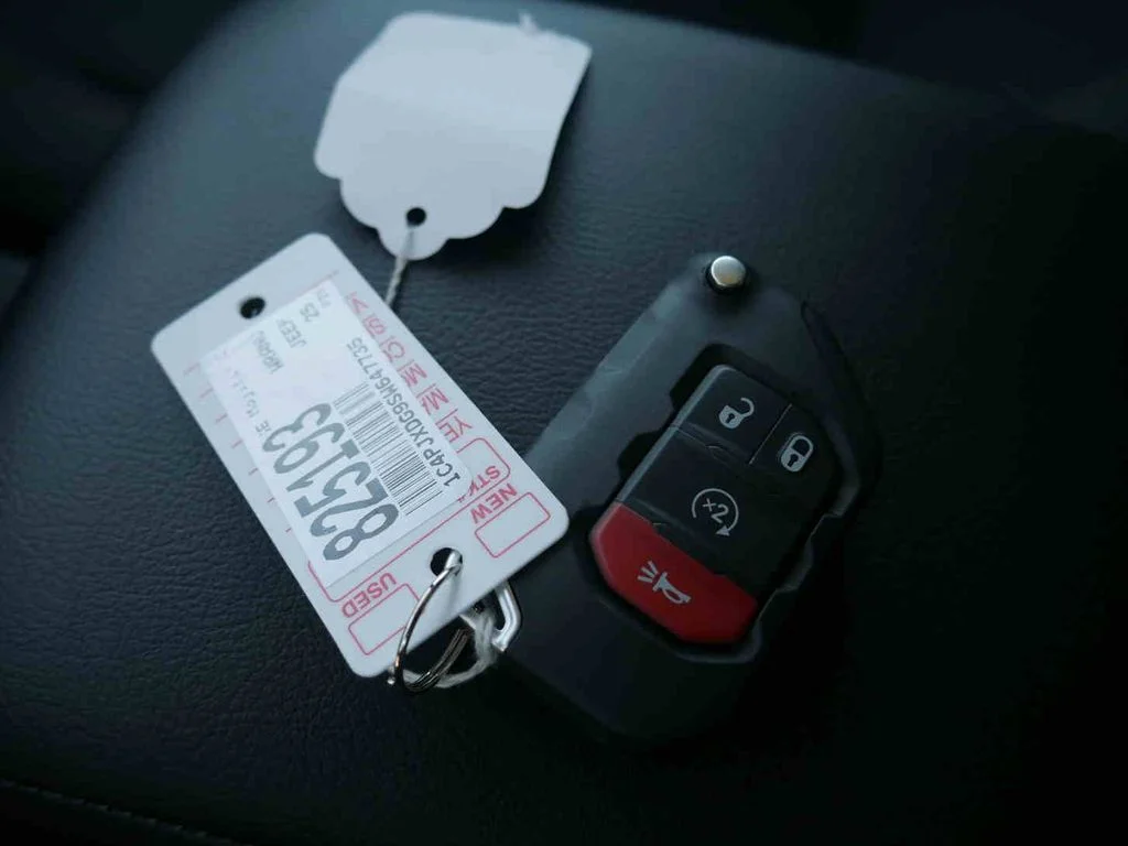 2025 Jeep Wrangler 4-Door Sport S - Photo 33