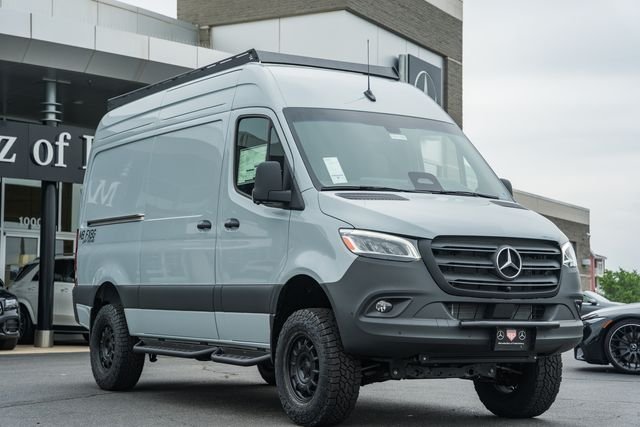 2026 Mercedes-Benz Sprinter 2500 144 WB HO AWD's photo