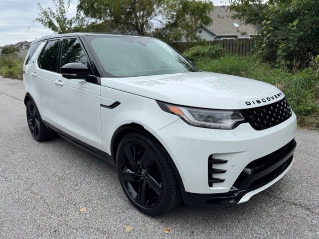 Used 2024 Fuji White Land Rover Dynamic SE image 4