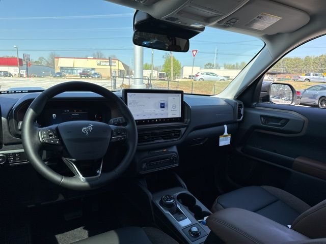 New 2026 Velocity Blue Metallic Ford Outer Banks image 25