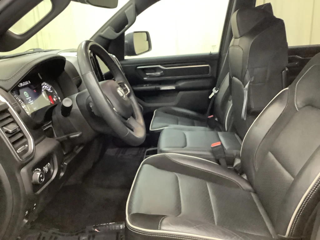 Used 2025 Diamond Black Crystal Pearlcoat Ram Laramie image 14