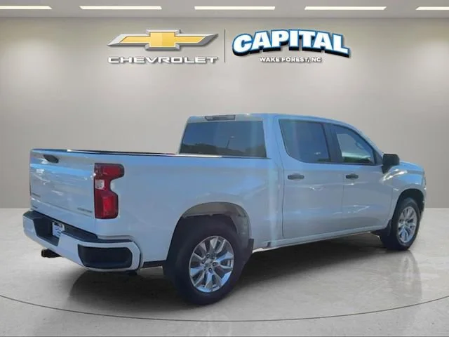 Used 2022 Summit White Chevrolet Custom image 5