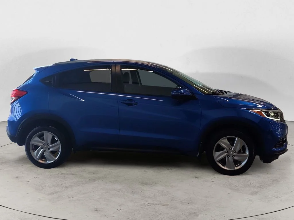 Used 2019 Blue Honda EX image 4
