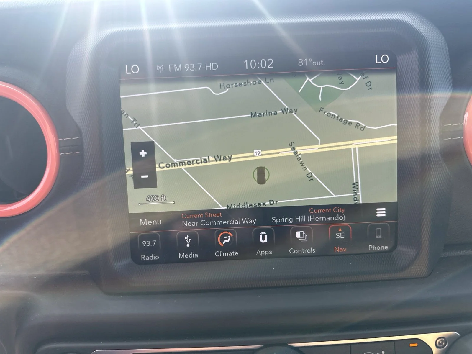 Used 2019 White Jeep Unlimited Sahara image 9