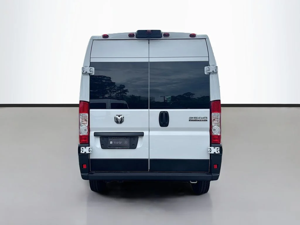 Used 2023 White Ram High Roof image 4