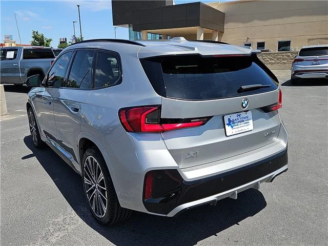 Used 2025 Space Silver Metallic BMW xDrive28i All-Wheel Drive Sports Activity Vehicle image 2