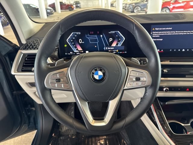 Used 2025 Blue BMW xDrive40i image 28