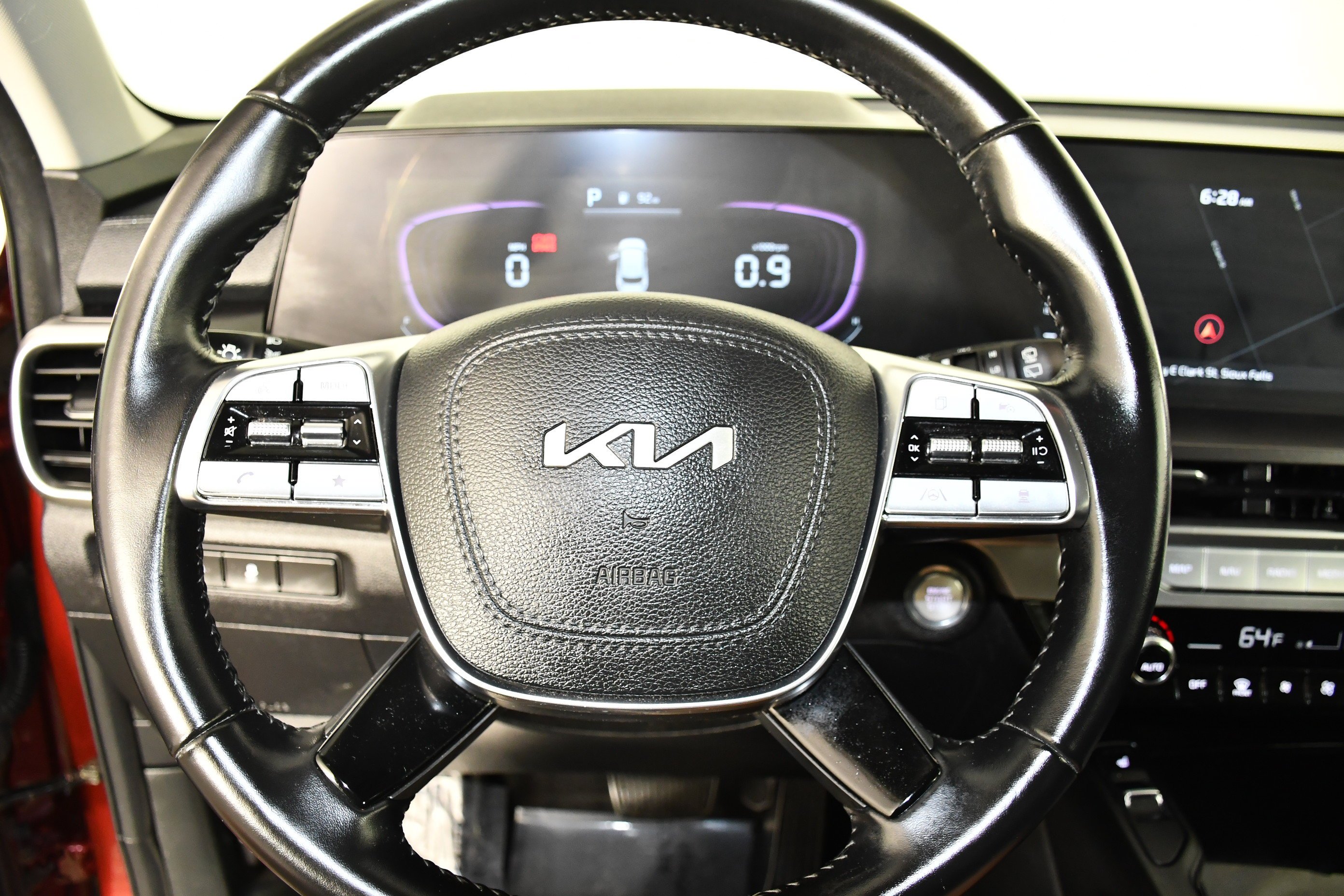 Used 2023 Dawning Red Kia S image 19