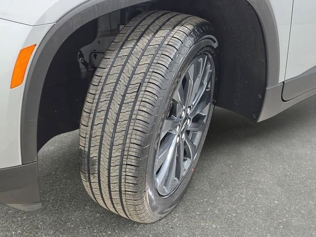 Used 2023 Gray Chevrolet RS image 30
