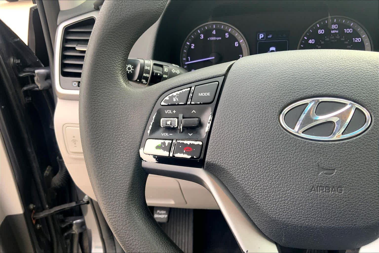 Used 2018 Coliseum Gray Hyundai SEL image 20